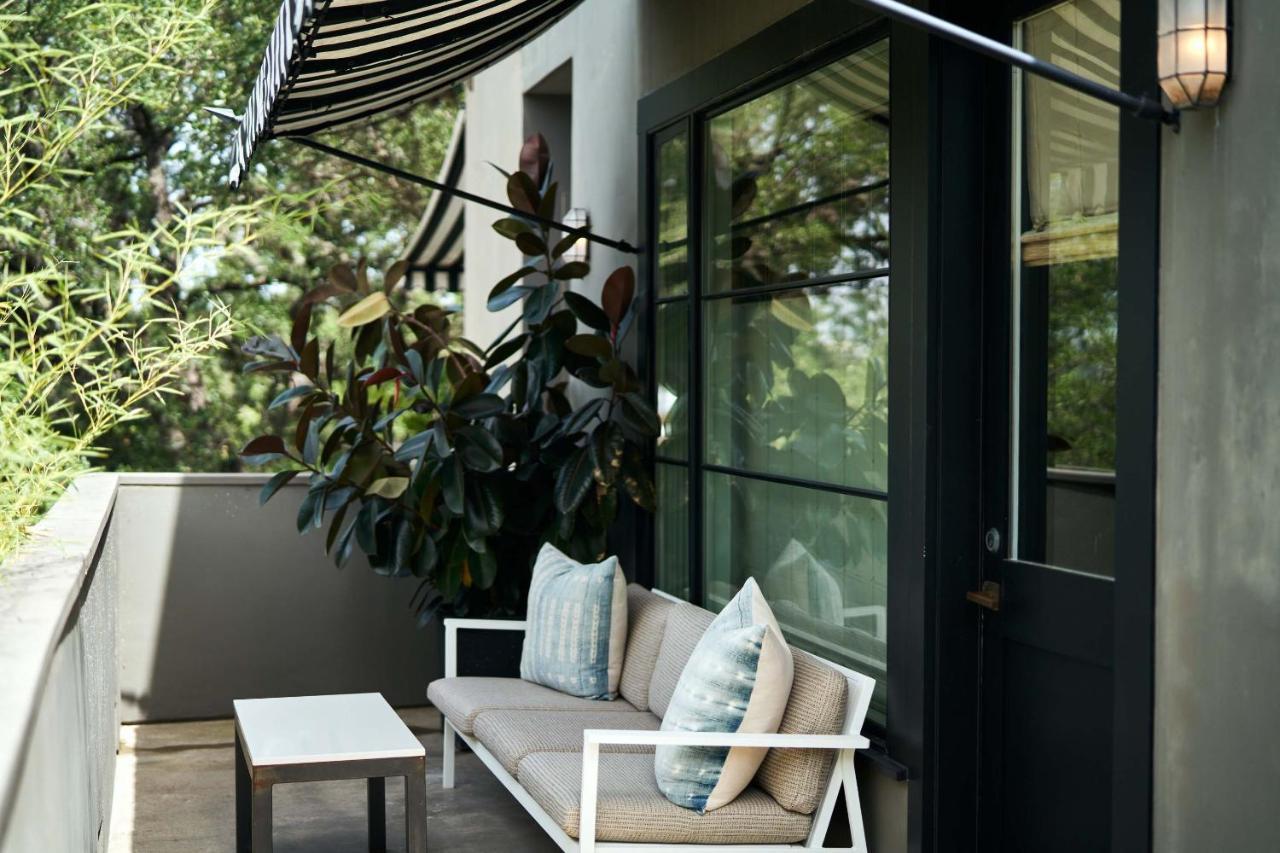 King Studio,1743166601:JPEG