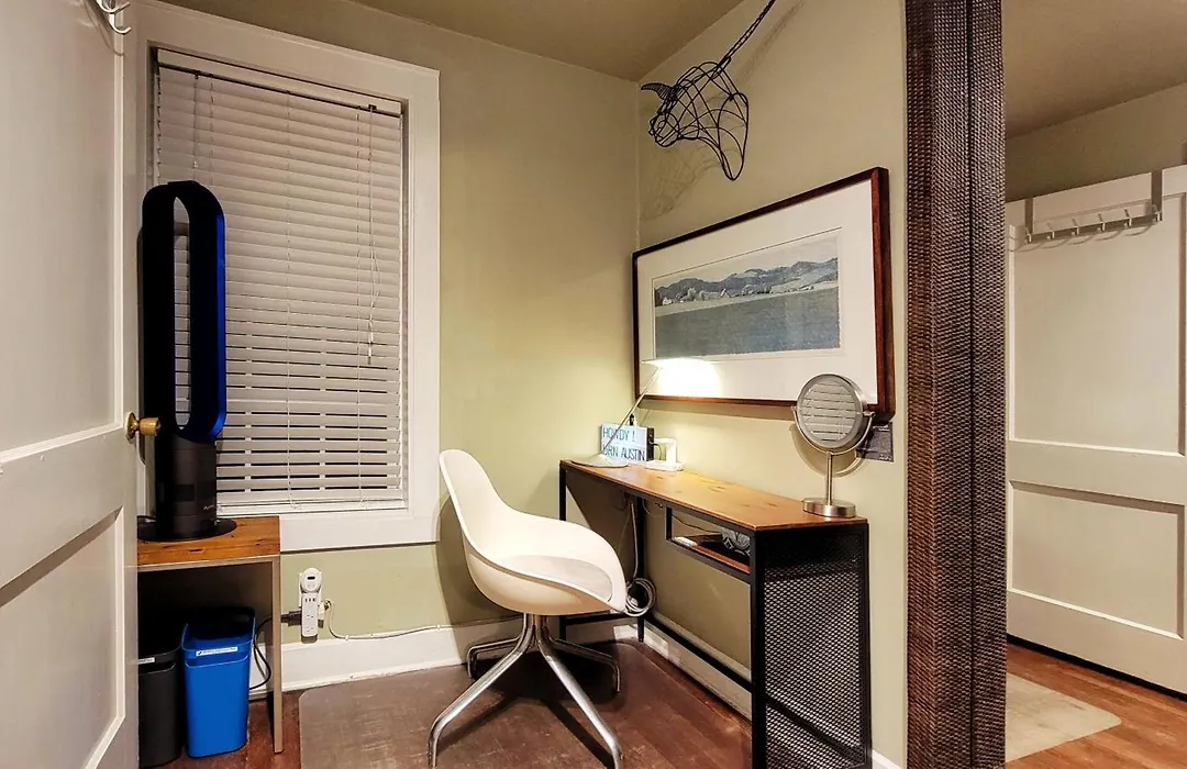 Ut Moody Center Downtown Eco Pecan Tree House Free Wifi Parking Quiet Office-1
