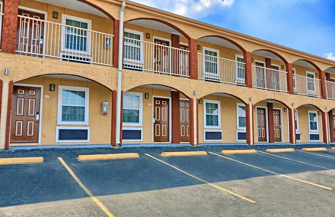 Econo Lodge Austin South-1