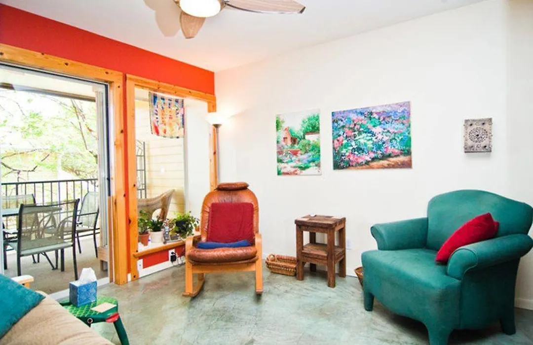 Barton Hills Condo-1