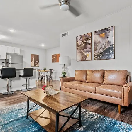 Evonify Stays - Hyde Park Apartments - Utexas-2
