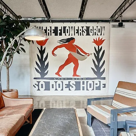 The Carpenter Hotel-2