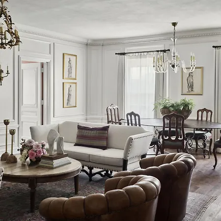 Commodore Perry Estate, Auberge Collection-3