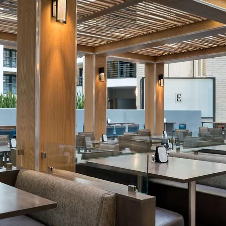 Embassy Suites By Hilton Austin Central-3
