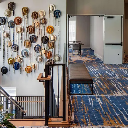 Hilton Garden Inn Austin University Capitol District-3