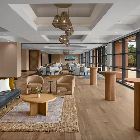Renaissance Austin Downtown Hotel-3
