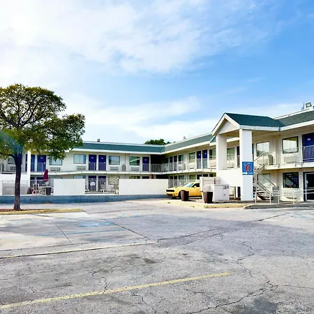 Motel 6-Austin, Tx - North Central-3