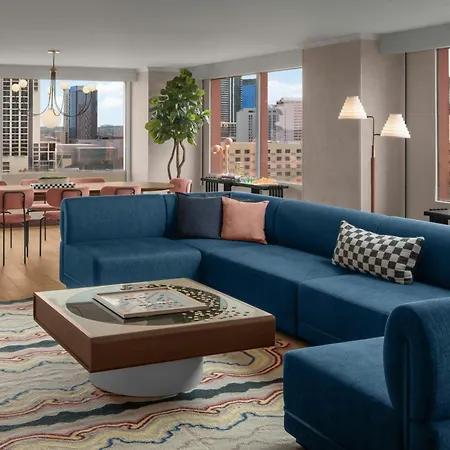 Renaissance Austin Downtown Hotel-2