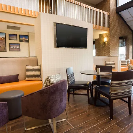 Drury Inn & Suites Austin North-3