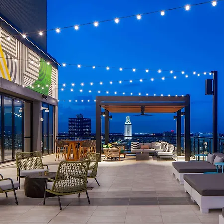 Hilton Garden Inn Austin University Capitol District-2