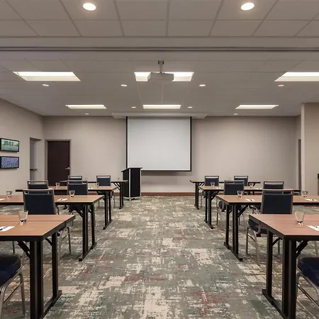 Homewood Suites Techridge Parmer @ I-35-2