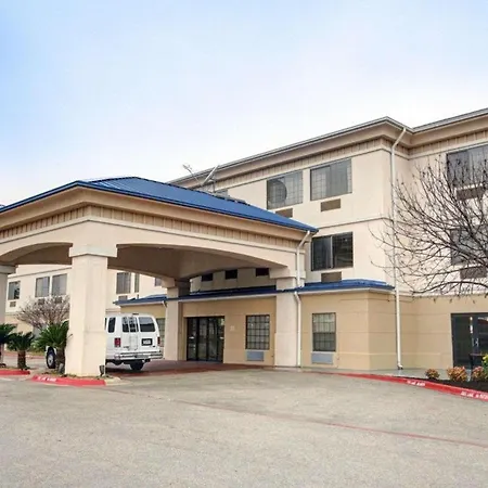Quality Inn & Suites Austin Airport-2