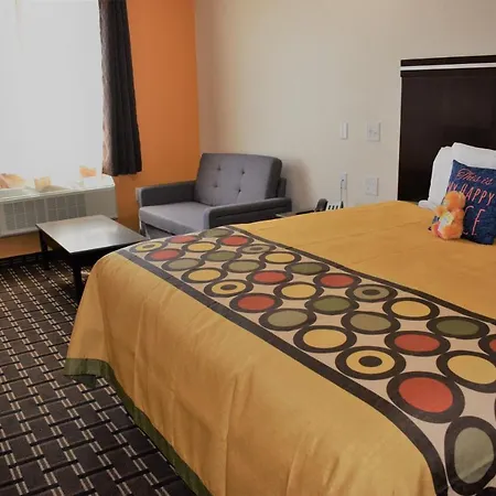 Texas Bungalows Hotel & Suites-2
